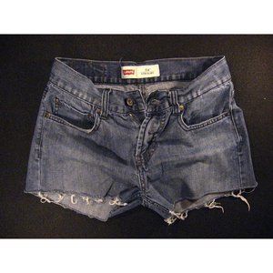 LEVIS Womans Zipper-fly 514 CUTOFF JEAN SHORTS W 26 Blue Denim Red Tab LOW RISE